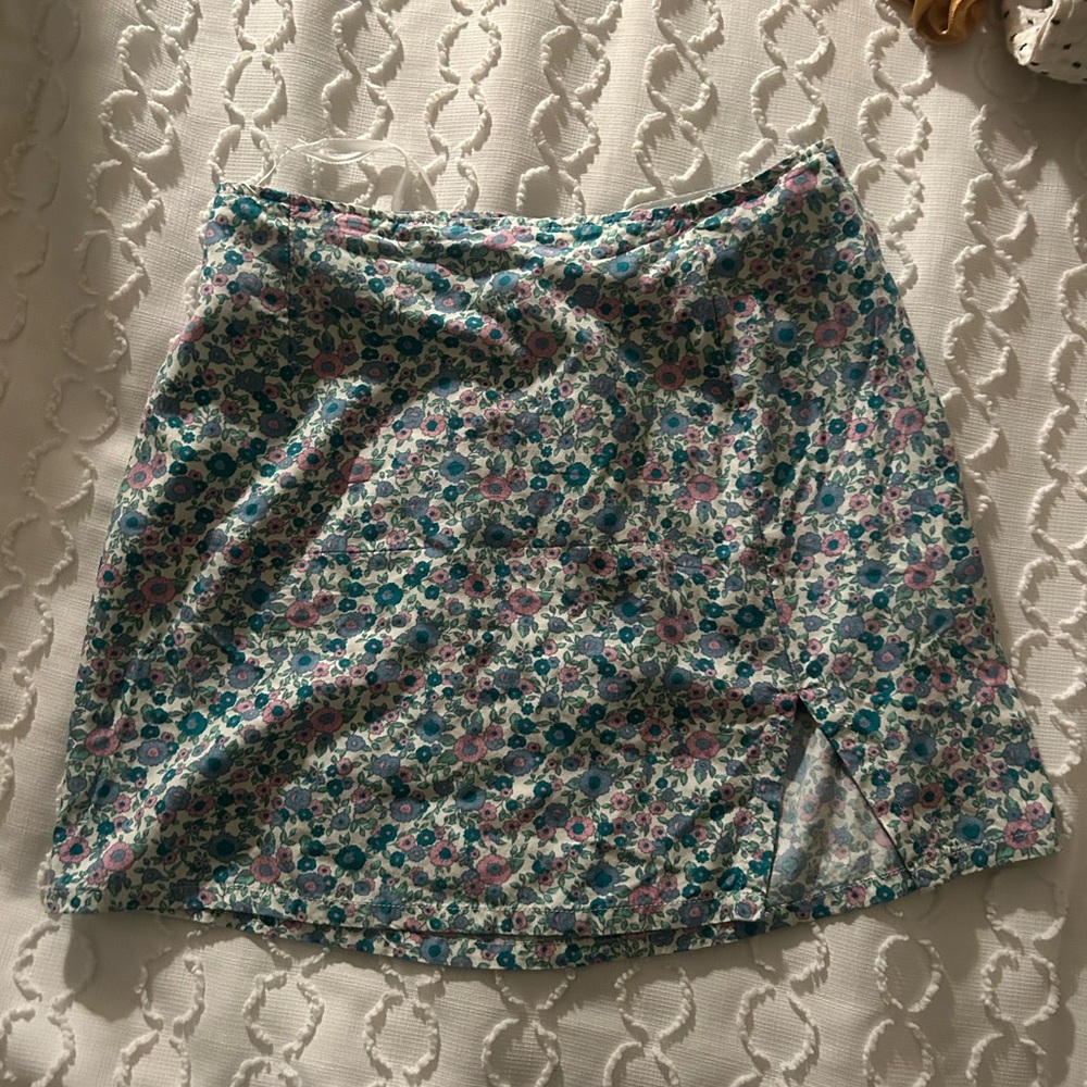 Motel Rocks skirt!